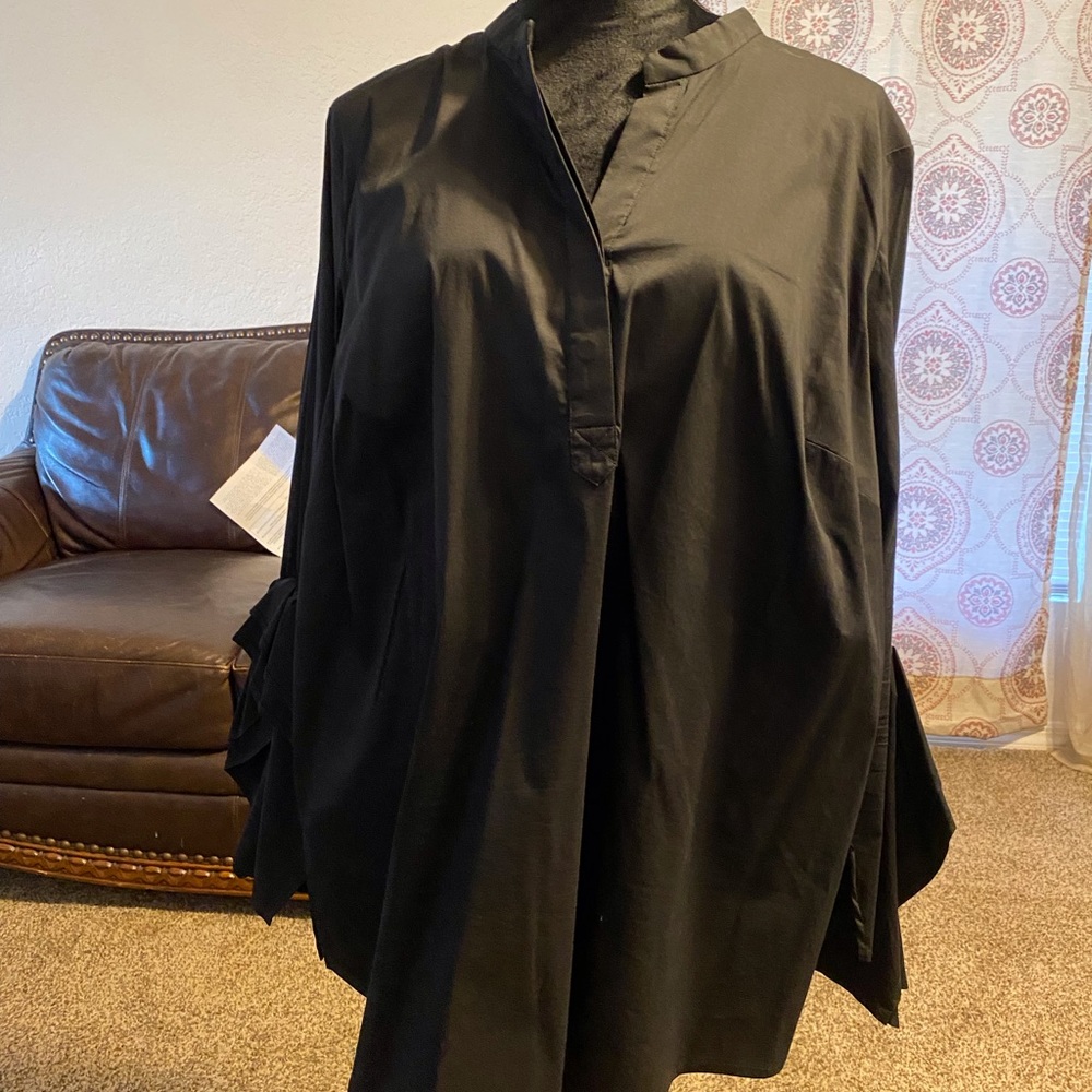 Button up women’s top black top